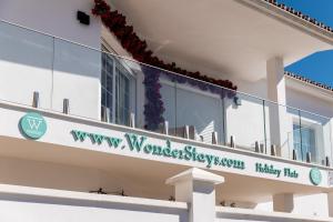 WonderStays Villa Lucía