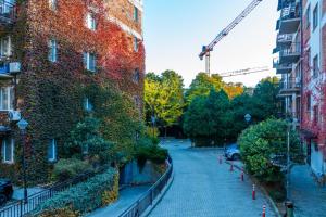 Cozy Apartment in Jikia House, Saburtalo