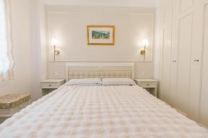 Premium Apartment in Albir Center Terrace Mountain View 2 Pools Parking