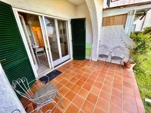 BILO BELVEDERE DESTRO, con giardino, vista mare, posto auto e wifi