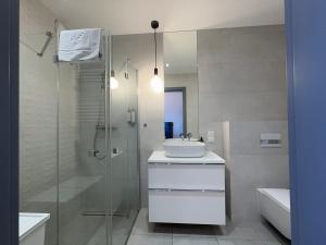 Chmielna Penthouse River View