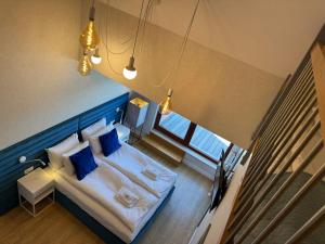 Chmielna Penthouse River View