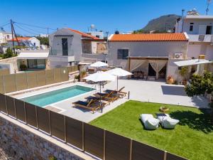 Villa Platon by PosarelliVillas
