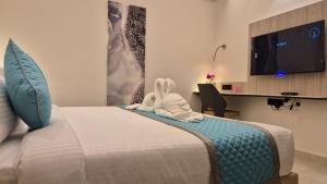 Neeladri Inn E-City