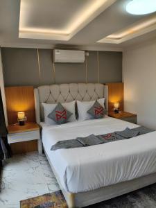 Moya Villa & Resto