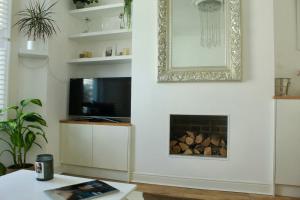 Clifton House Apartment
