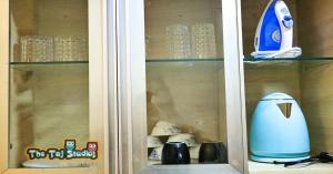 Gaur Mall Luxury Studio Apartment - GHUMLOO