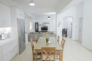 Thea Villa