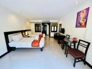 Woraburi Phuket Resort & Spa - SHA Plus