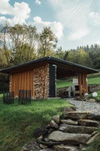 Projekt ŚWIT - domki z prywatną jacuzzi i sauną