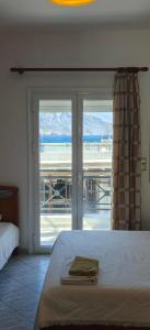 Plaka Apartments