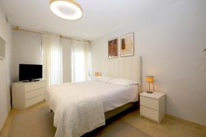Estepona Port Apartment SEASHORE