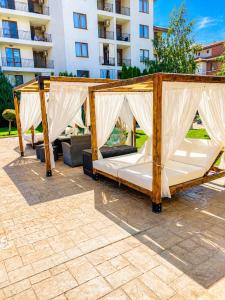 Apolon-7 Sea Breeze Apartment