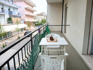 RG002 - Bellaria, comodo bilocale con vista mare