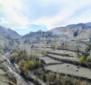 Shanglang Guesthouse and Restaurant