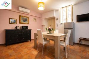 San Michele House- Appartamento Lucca, Centro Storico, 2 Camere