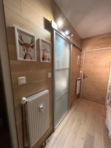Studio Praloup 1600, Proches des pistes & commerces