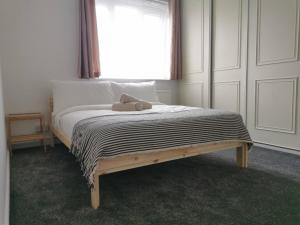 Charming 4-Bedroom Apartment in the Heart of London