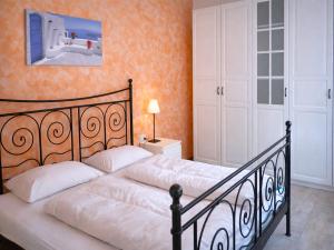 Villa Detached in Brezzo di Bedero