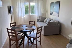 Large, comfortable apartment with a terrace