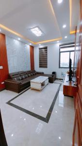 Iris Homestays - Vinhome Marina