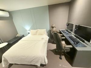 Flex 9 Hotel
