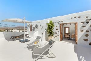 Roseta 1 by Escape Home