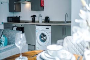Promenade Apartment, Parking, Close to Beach