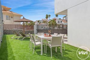 ViVi Homes - Casa del Kol - Big Garden - Pool - House