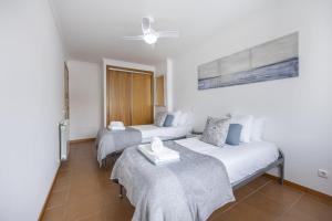 CoolHouses Luz, Lovely 3 Bed Townhouse & sea views, Casa Baía da Vida