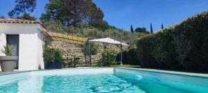 Villa Maya Blanca entre côte d́́́ Azur et gorges du Verdon et recharge voiture électrique