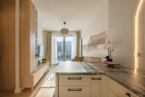 Apartament Golden Faro by TriApart