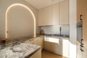 Apartament Golden Faro by TriApart