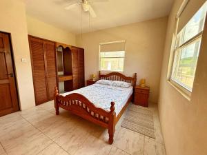 Lailamar Villa, Ocean view, Pool & AC - Ground Floor