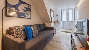 Bica Cave Home by LovelyStay