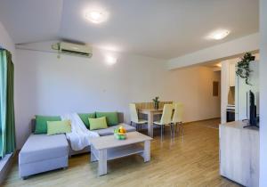 Spacious Sveti Vlas