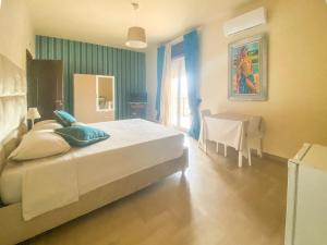 Blue Room - Camera Matrimoniale con Bagno Privato