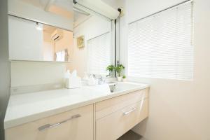 THE COZY NEST ABENO 駅1分 解放感ある一棟貸しヴィラ 3BR Max9ppl