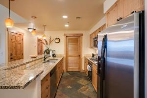 AL4304 - Aspen Lodge