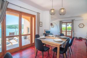 Villa Tavolara Cala Girgolu