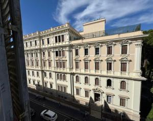 Sweety Rome House