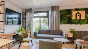 Campanile NATURE - Bordeaux Est Artigues