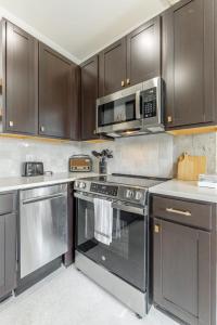 Park Hotel 2BR Suite 506