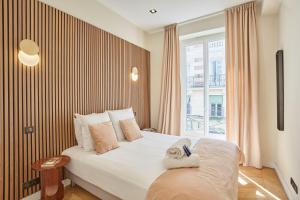 Apartement Place Vendome by Studioprestige