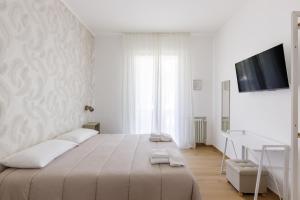Residence Campo Dei Fiori Free Parking and WiFi