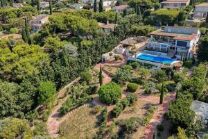 Location de Villa Sanary Sur Mer Piscine et Jardin Vue Mer Panoramique