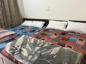 Mayank Hotel & Restaurant