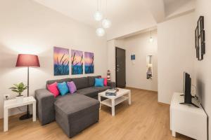 Bright & Modern 1BD Apartment in Neos Kosmos
