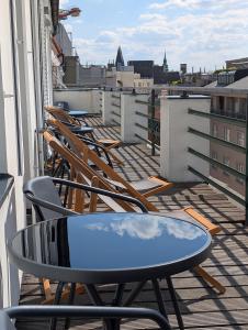 Skyline 127m Residence with Terrace - Prague Castle View