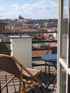 Skyline 127m Residence with Terrace - Prague Castle View